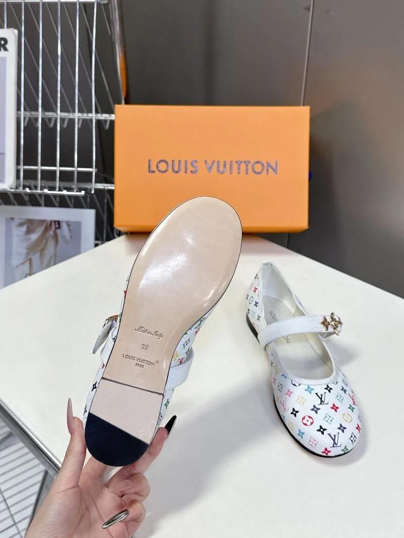 QuickDry Louis Vuitton Flat Shoes 31975