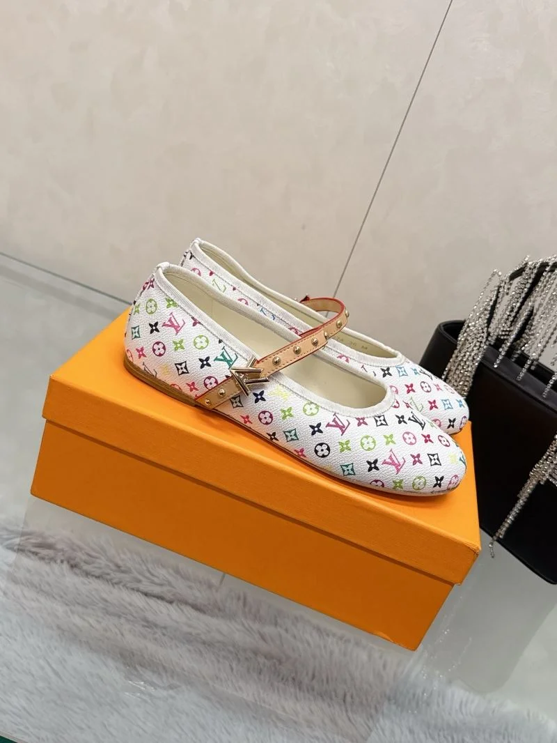 SunProtective Louis Vuitton Flat Shoes 31989