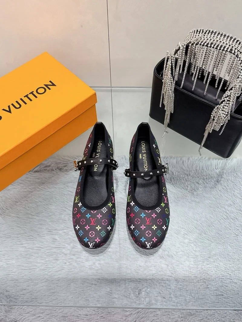 EasyMatch Louis Vuitton Flat Shoes 31982