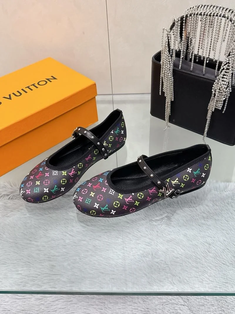 EasyMatch Louis Vuitton Flat Shoes 31982
