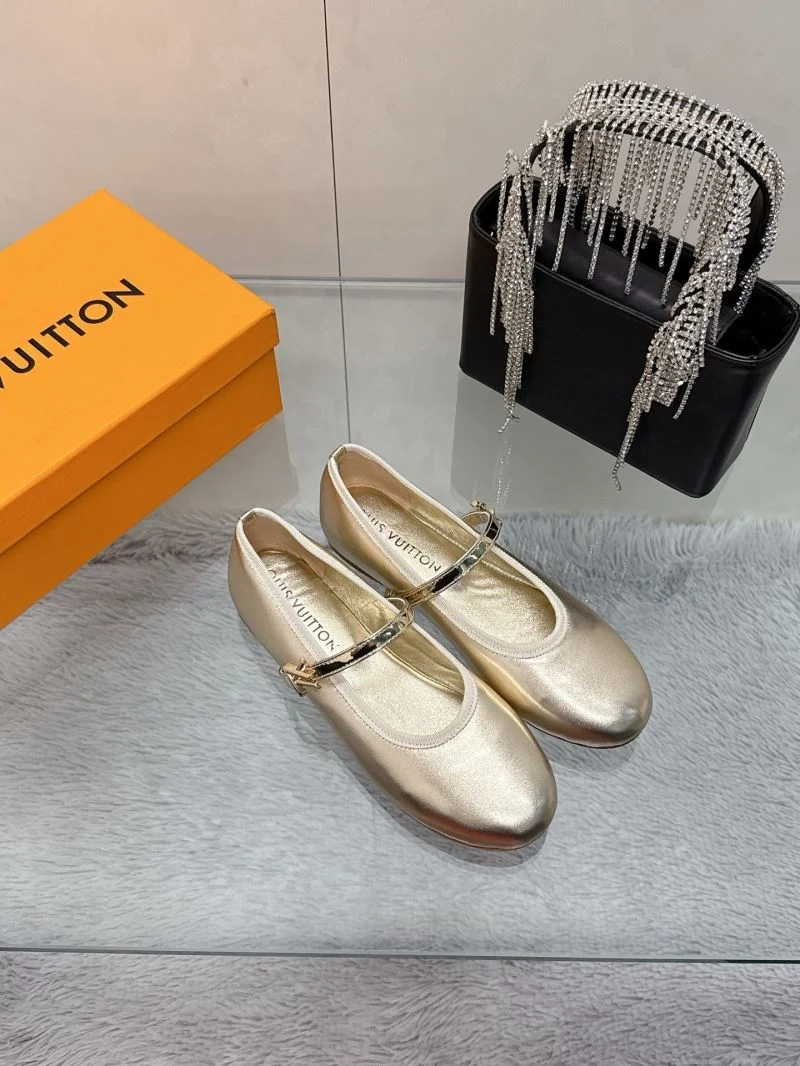 Louis Vuitton Flat Shoes AllSeason 31984