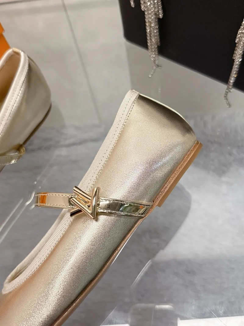 Louis Vuitton Flat Shoes AllSeason 31984