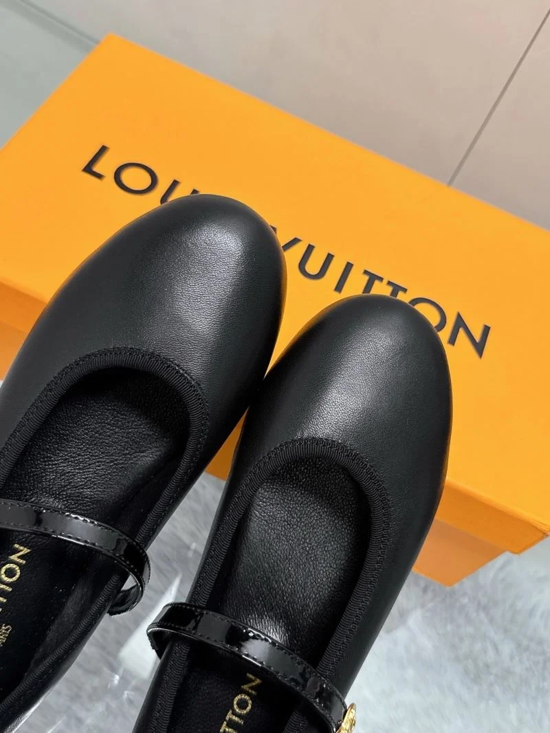 Youthful Louis Vuitton Flat Shoes 31999