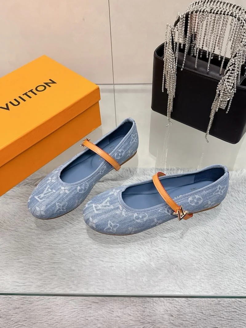 TechFriendly Louis Vuitton Flat Shoes 31995