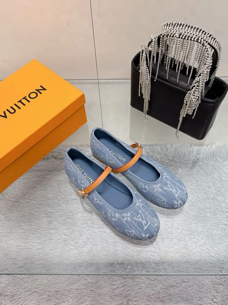 TechFriendly Louis Vuitton Flat Shoes 31995