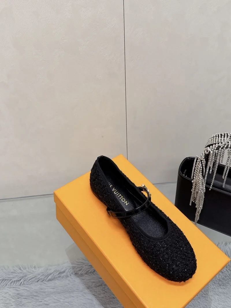 Louis Vuitton Flat Shoes SoftTouch 31985
