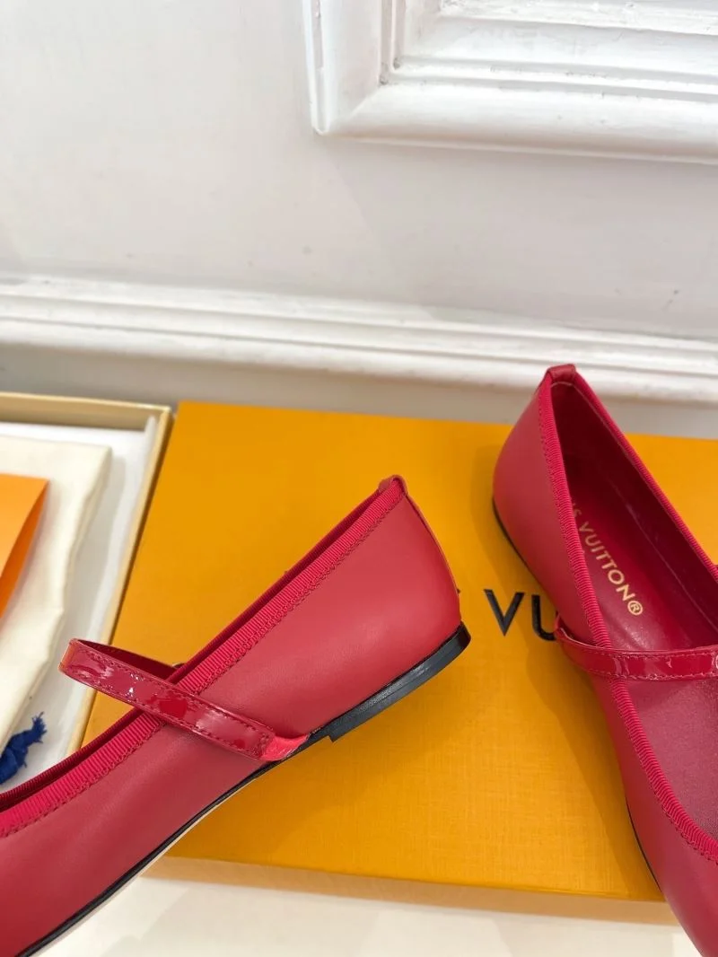 Vibrant Louis Vuitton Flat Shoes 31326
