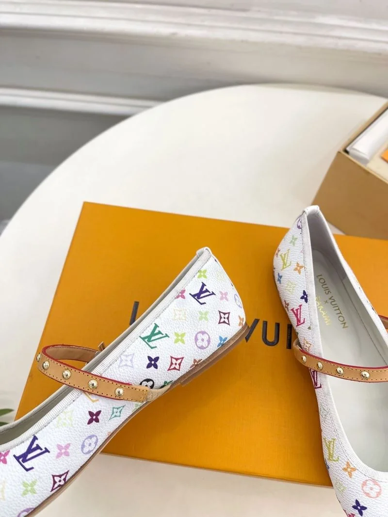 Neat Louis Vuitton Flat Shoes 31315