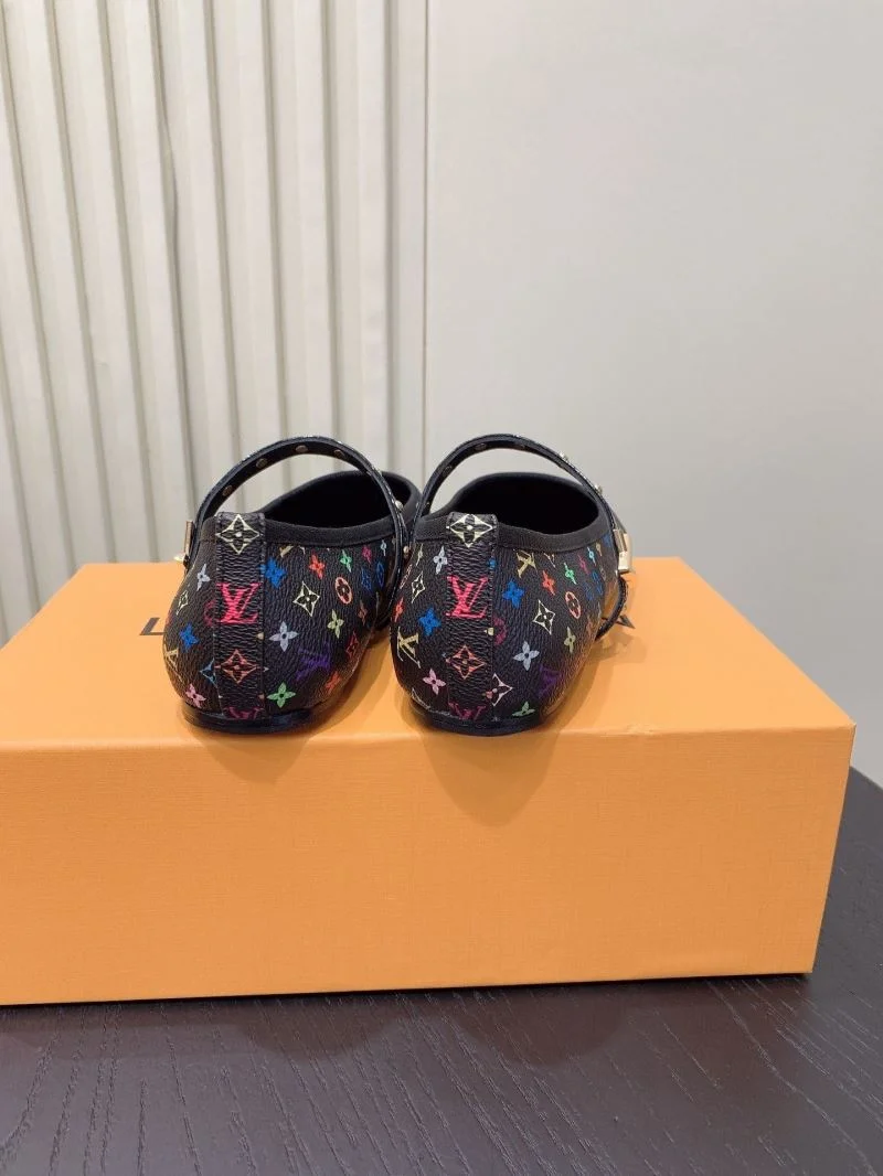Affordable Louis Vuitton Flat Shoes 31296