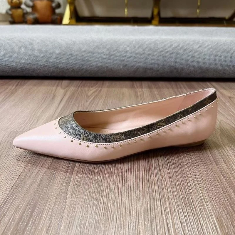 Louis Vuitton Flat Shoes Stretchable 31283