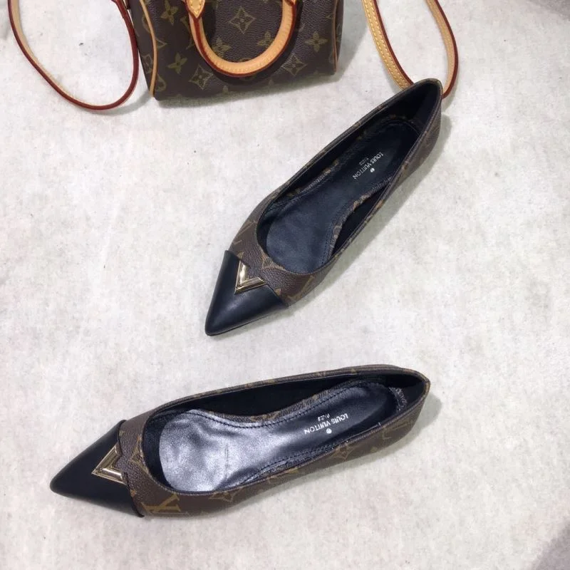 Louis Vuitton Flat Shoes Casual 31295