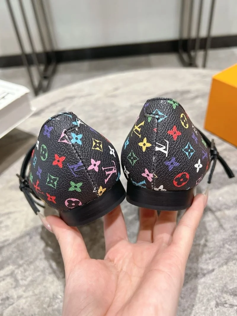 Louis Vuitton Flat Shoes Modern 31311