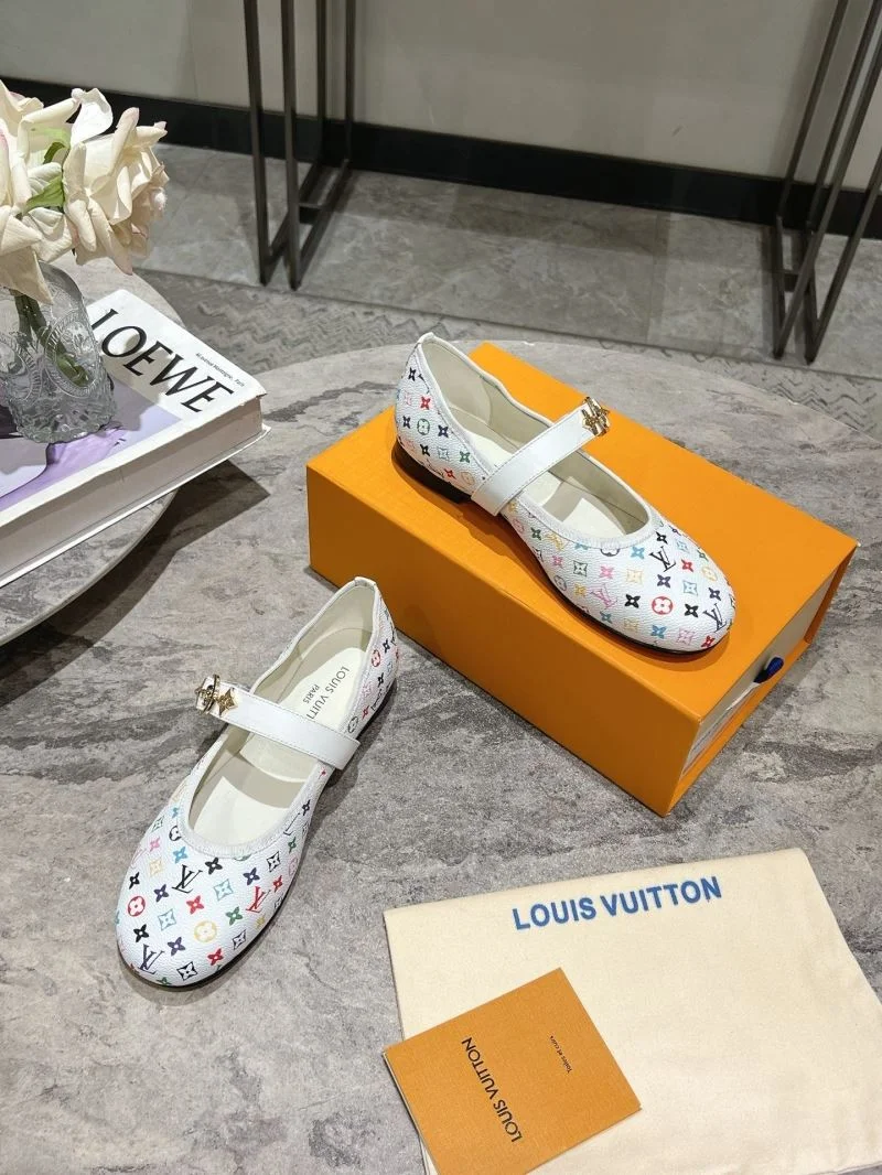 Stretchable Louis Vuitton Flat Shoes 31291