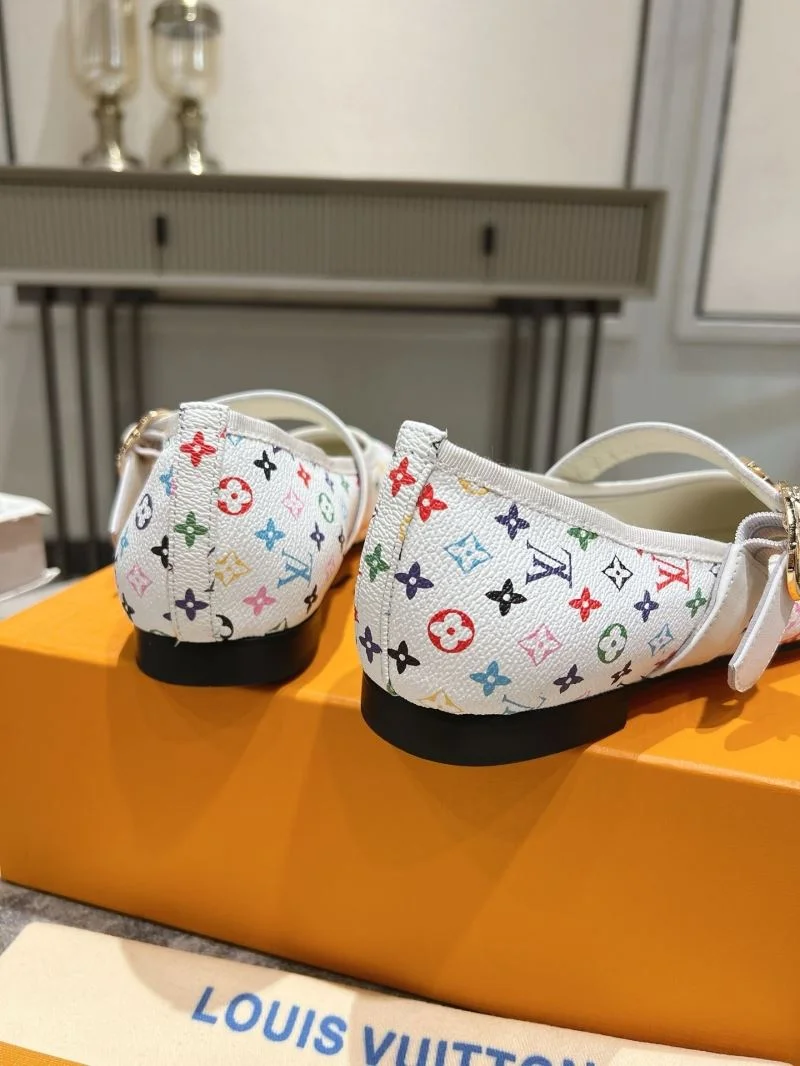 Stretchable Louis Vuitton Flat Shoes 31291