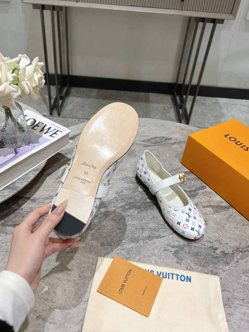 Stretchable Louis Vuitton Flat Shoes 31291
