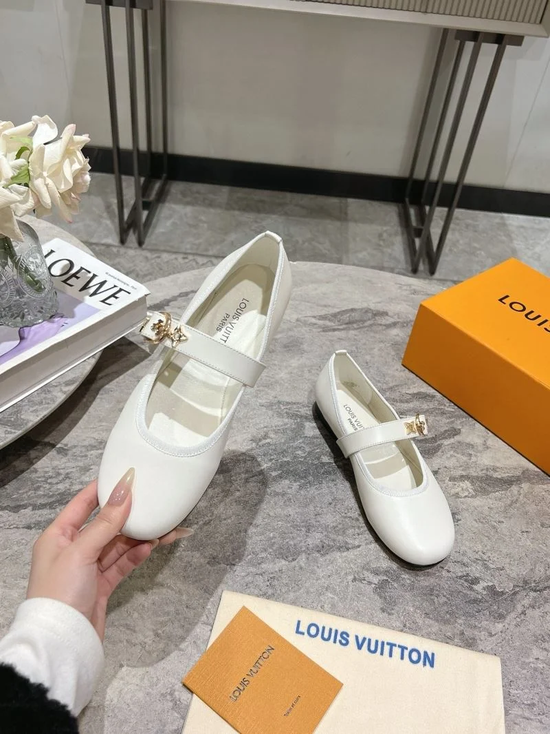 Louis Vuitton Flat Shoes NewStyle 31309