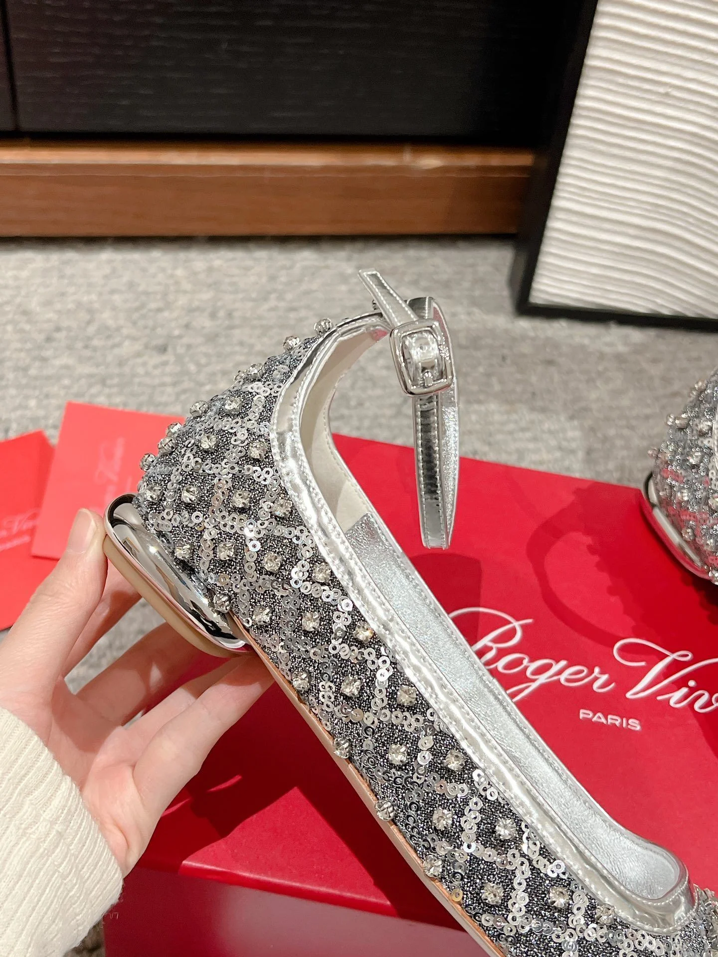 Lightweight Louis Vuitton Flat Shoes 31282