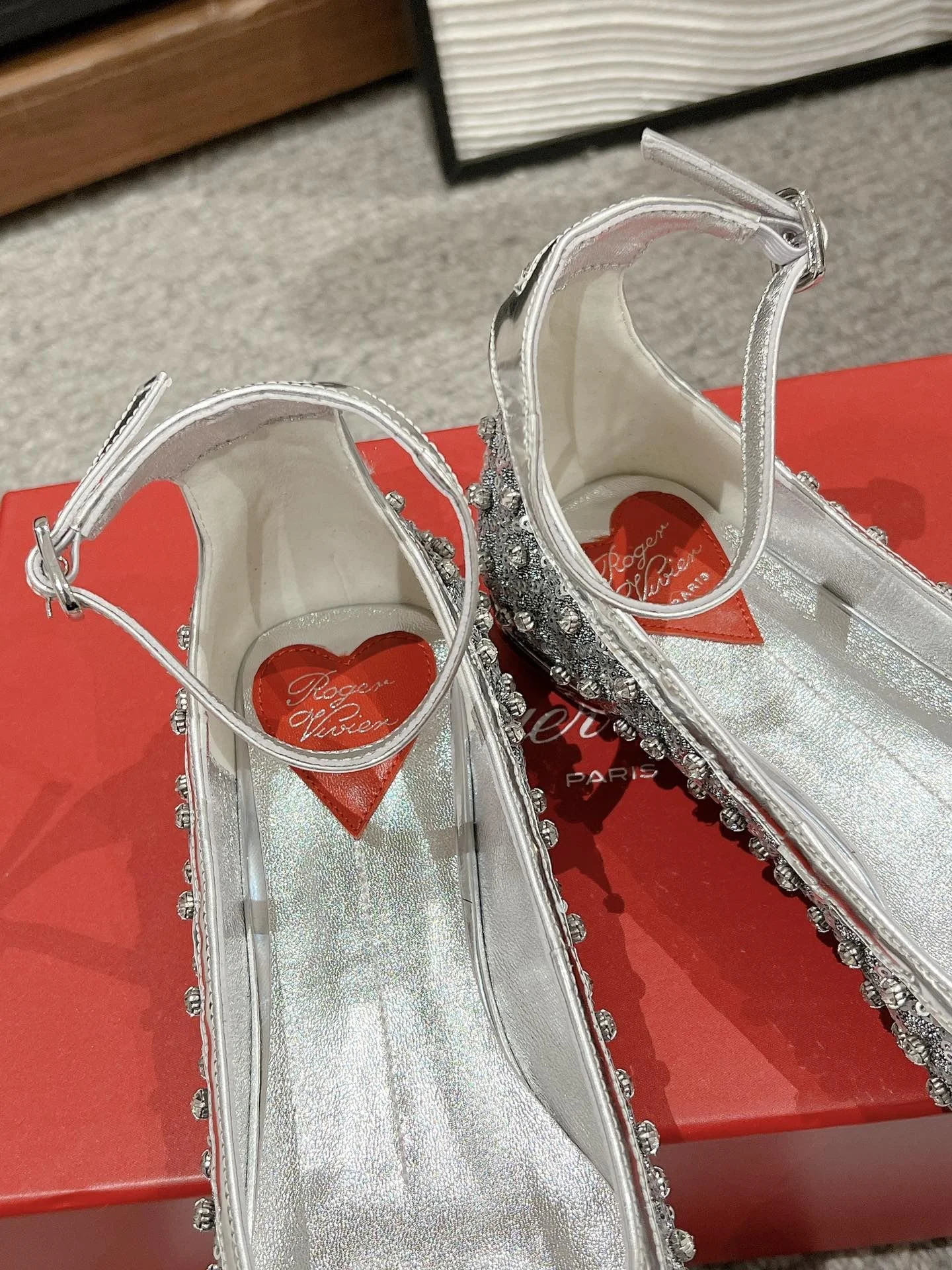 Lightweight Louis Vuitton Flat Shoes 31282