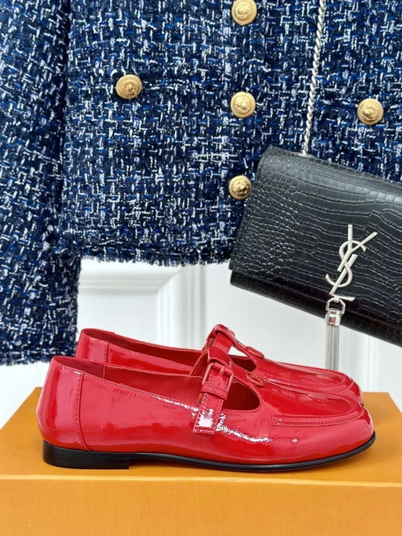 Louis Vuitton Flat Shoes WeatherProof 31302