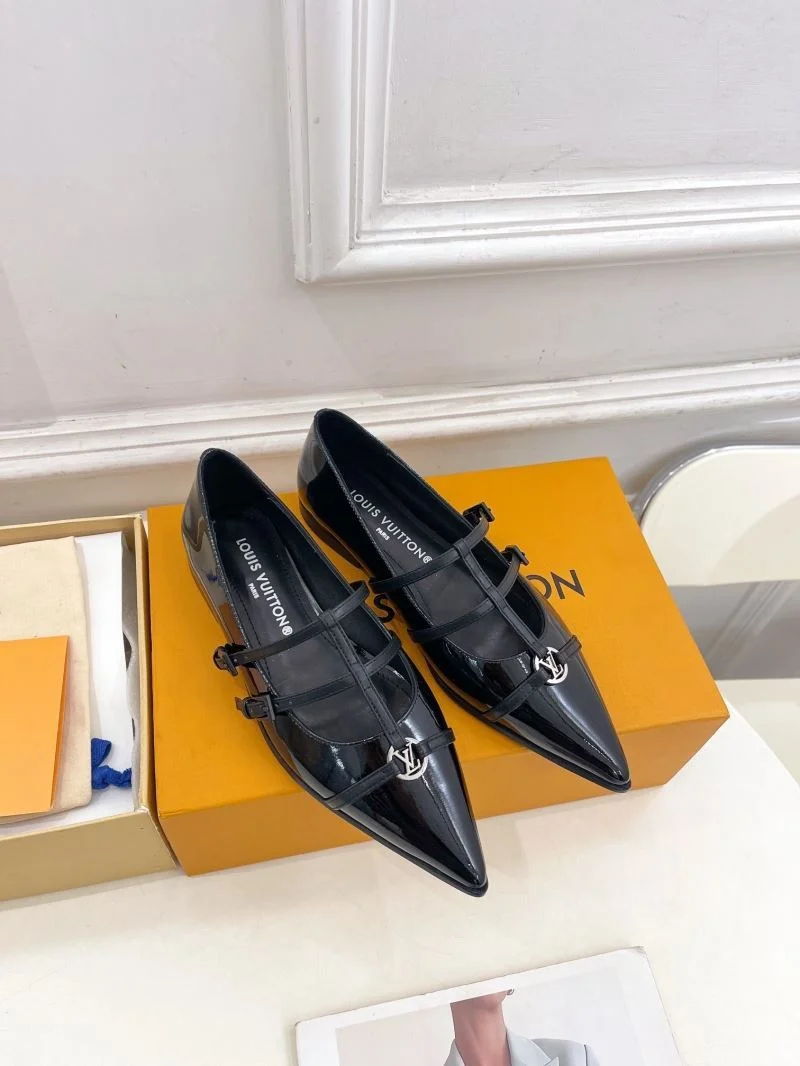 Durable Louis Vuitton Flat Shoes 31289