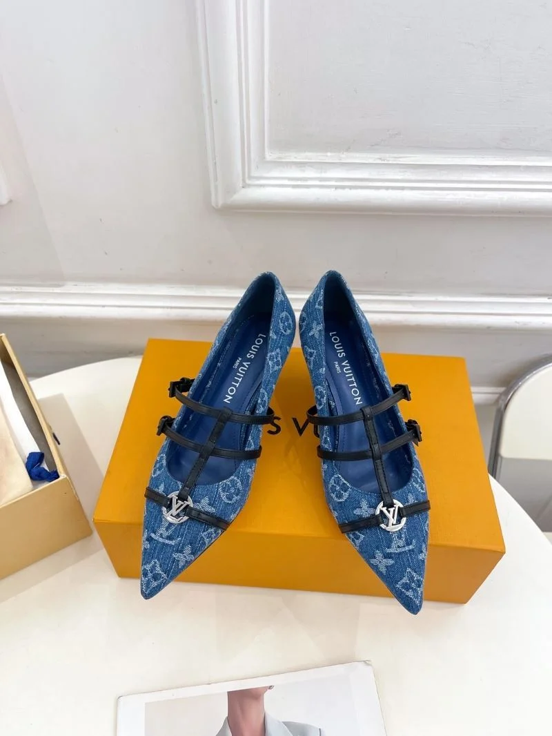 Original Louis Vuitton Flat Shoes 31301