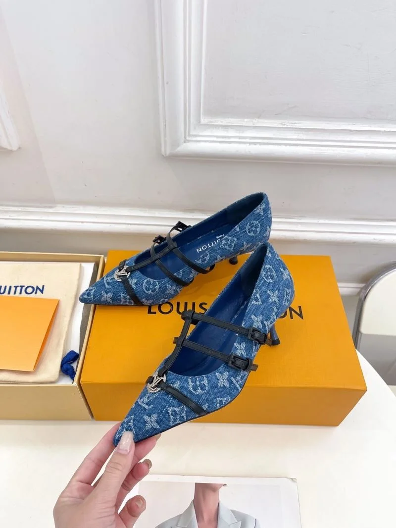 Original Louis Vuitton Flat Shoes 31301