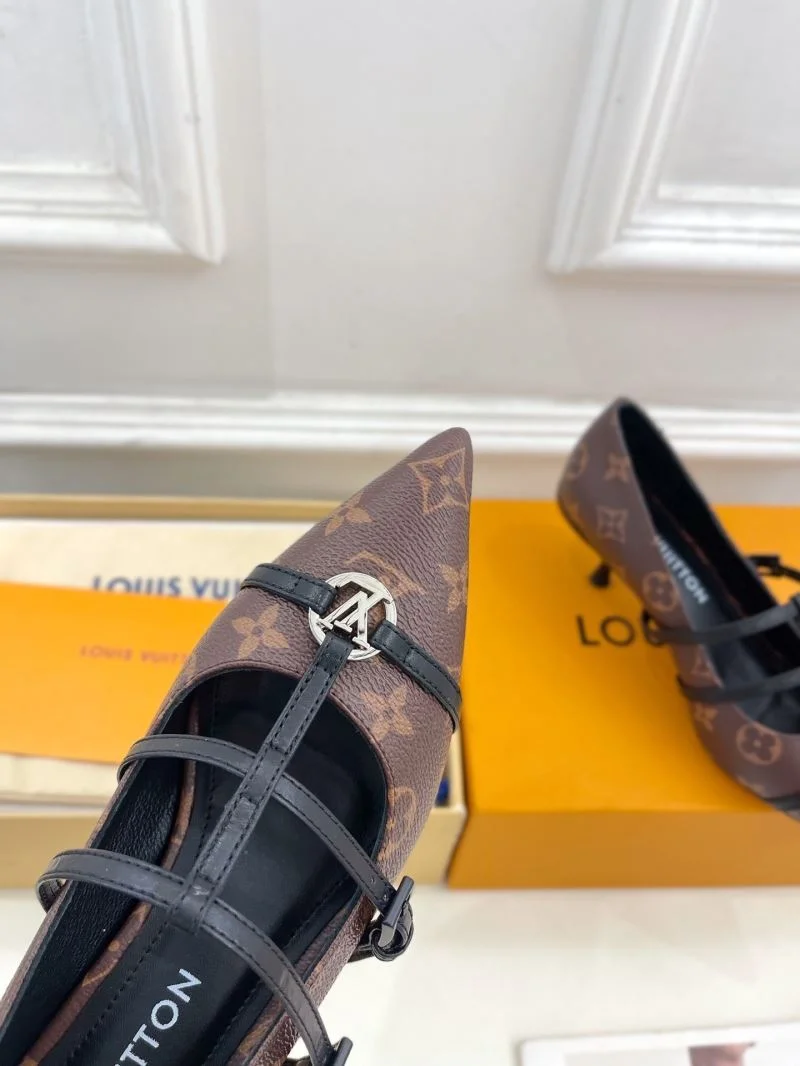 WeatherProof Louis Vuitton Flat Shoes 31279