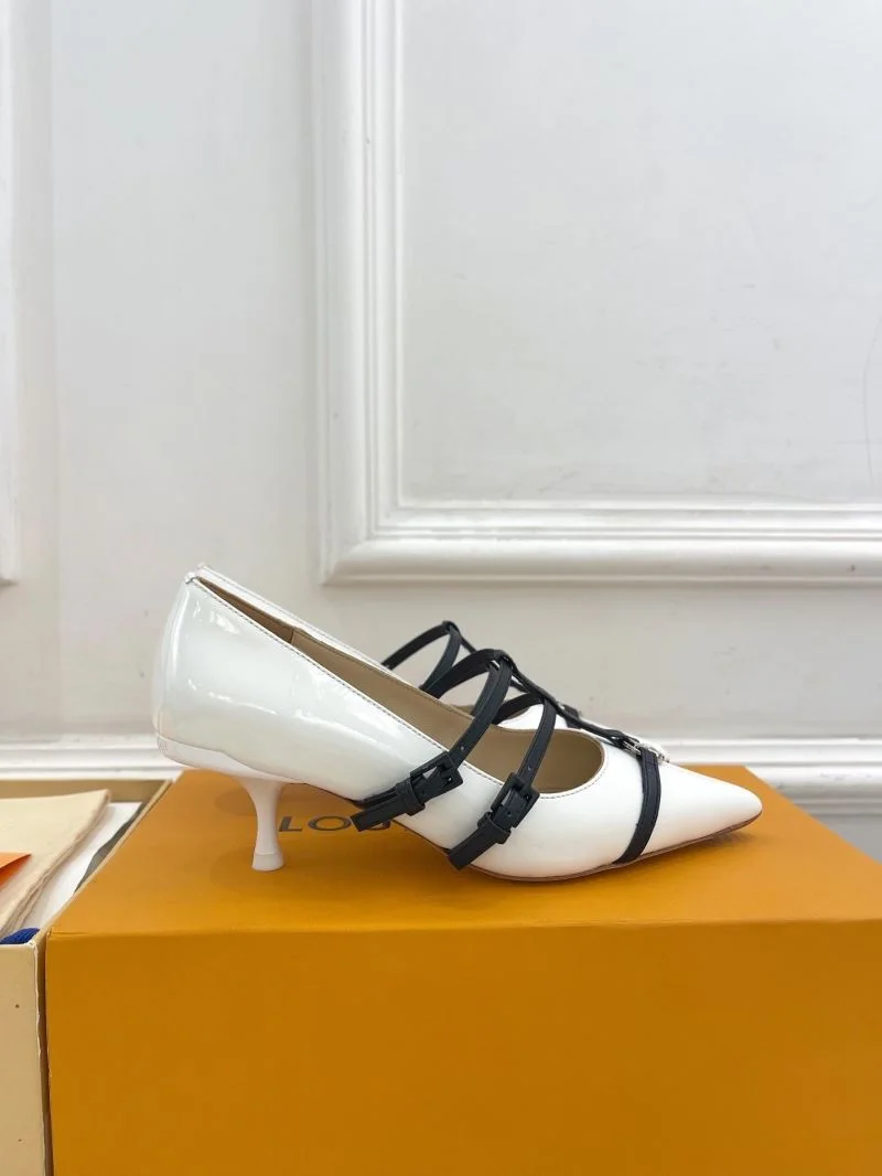 Louis Vuitton Flat Shoes Tailored 31294
