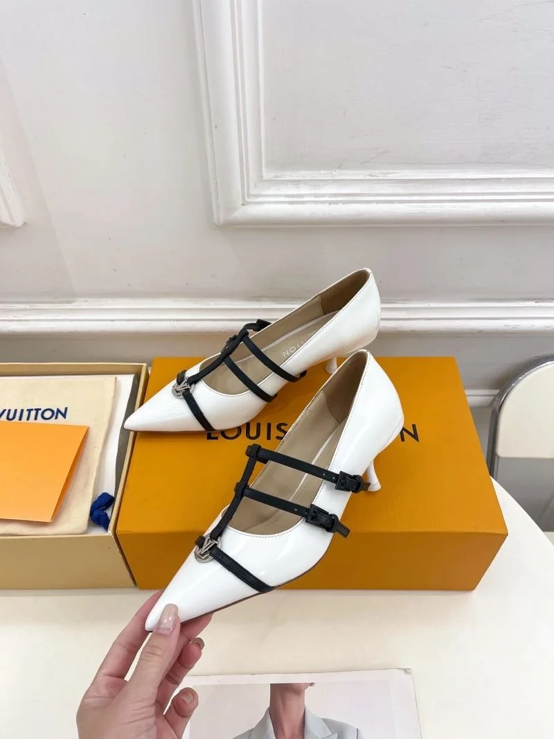 Louis Vuitton Flat Shoes Tailored 31294