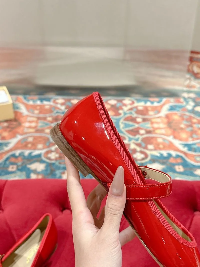 Louis Vuitton Flat Shoes Breathable 31277