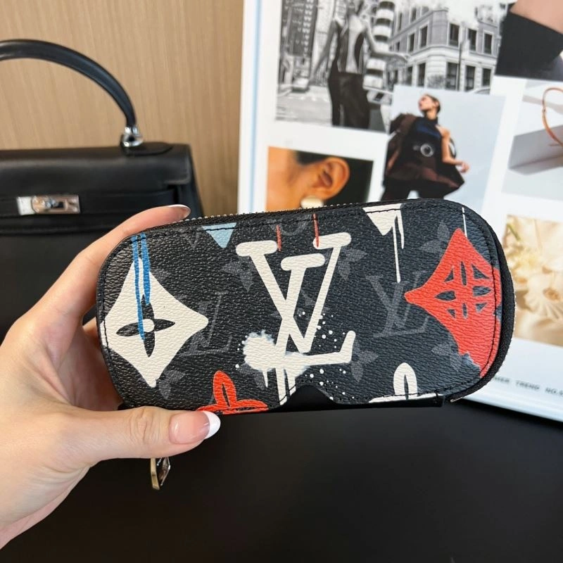 Louis Vuitton Glass Boxes SoftTouch 262829