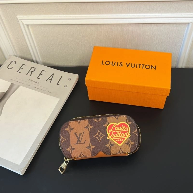 StreetReady Louis Vuitton Glass Boxes 262824