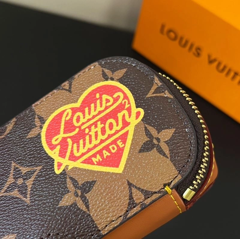 StreetReady Louis Vuitton Glass Boxes 262824