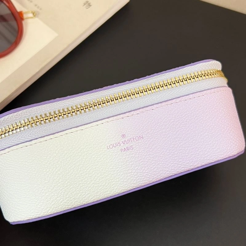Sporty Louis Vuitton Glass Boxes 262817