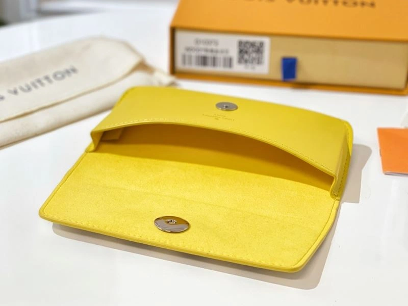 Louis Vuitton Glass Boxes ComfortFit 262830