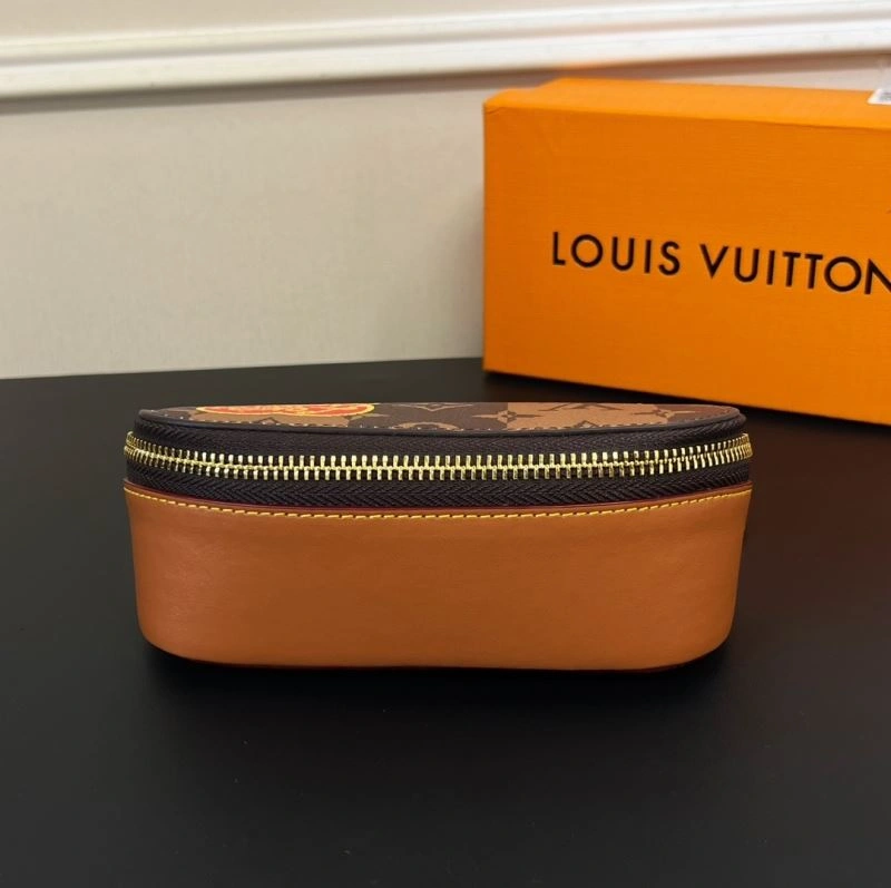 Louis Vuitton Glass Boxes Flexible 262823