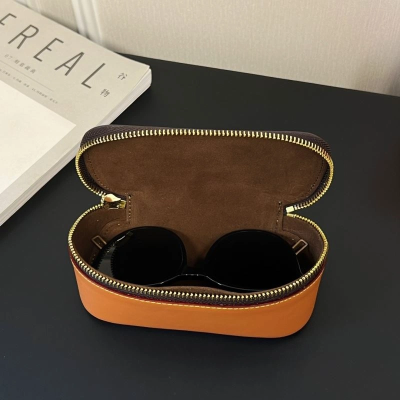 Louis Vuitton Glass Boxes Flexible 262823
