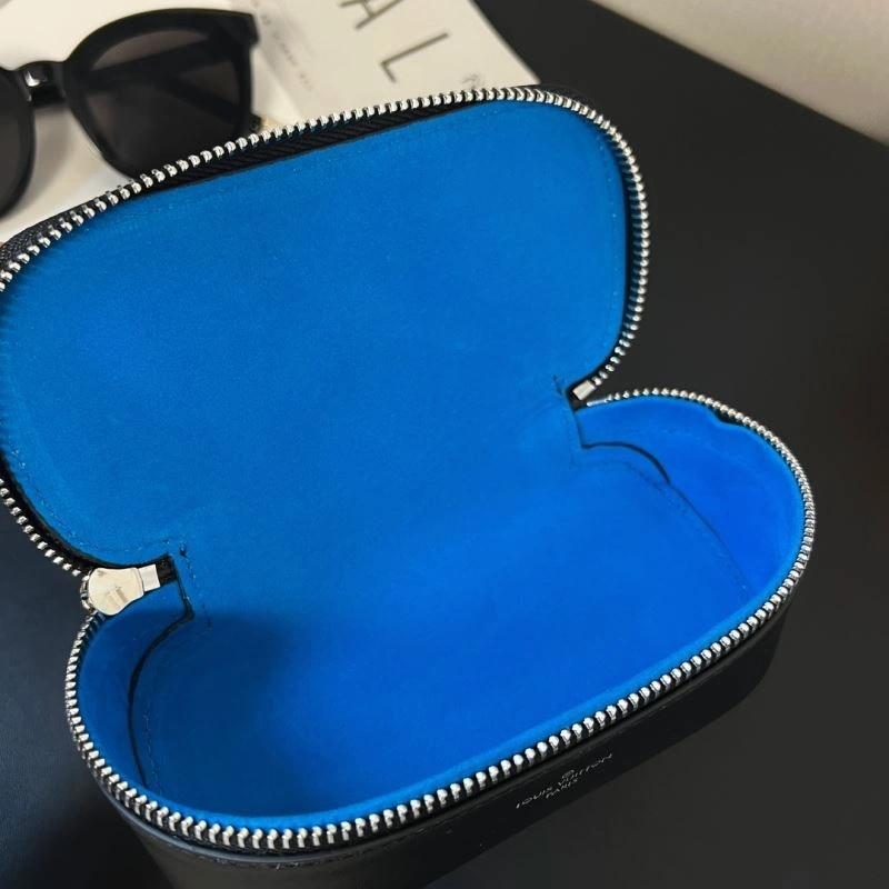 GoodFit Louis Vuitton Glass Boxes 262826