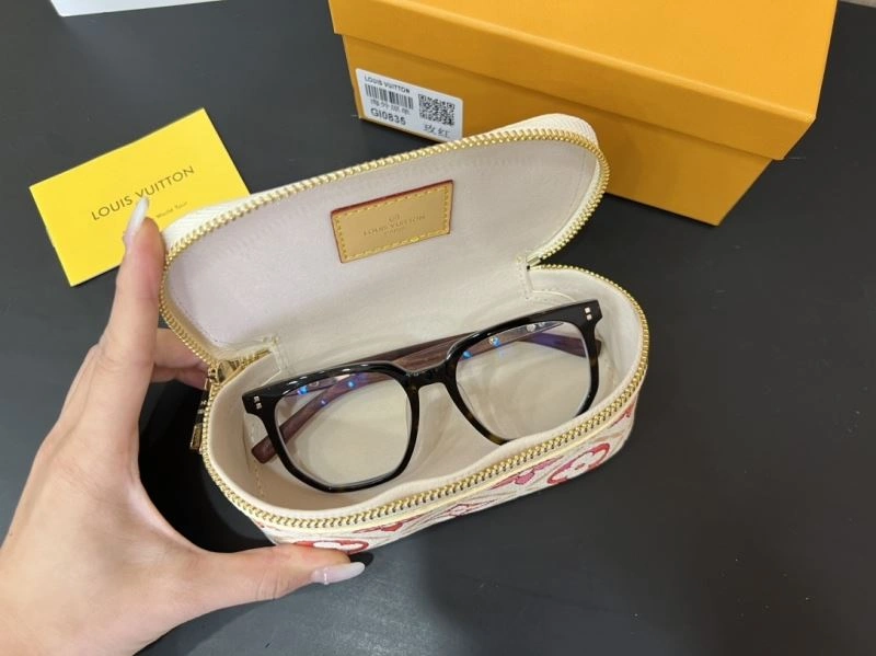 Louis Vuitton Glass Boxes Colorful 262822