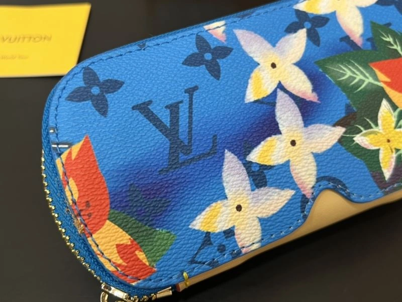 Comfortable Louis Vuitton Glass Boxes 262808