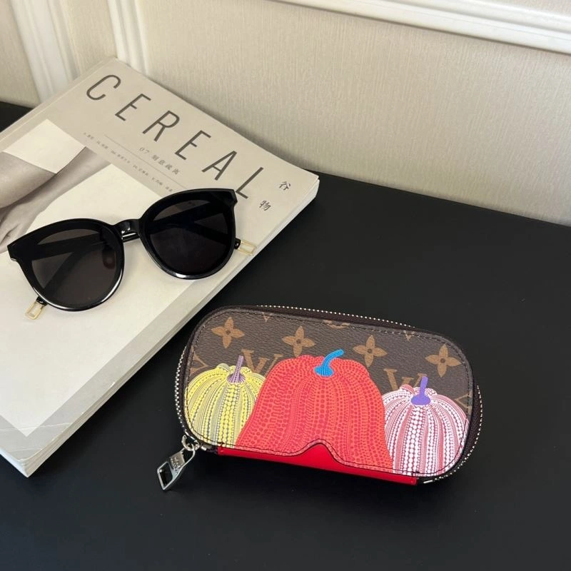 Louis Vuitton Glass Boxes Upgraded 262811