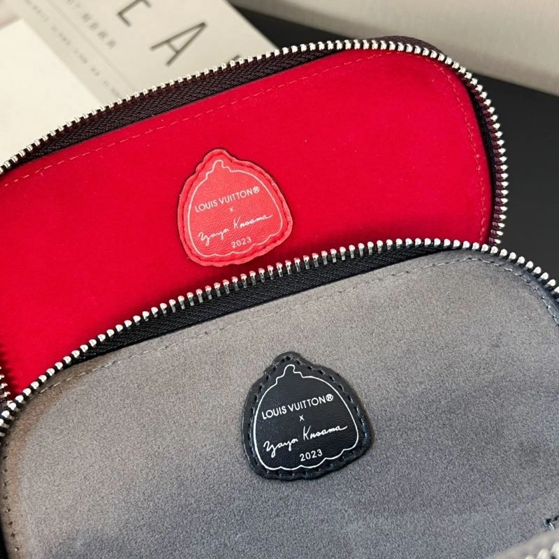 Louis Vuitton Glass Boxes Upgraded 262811