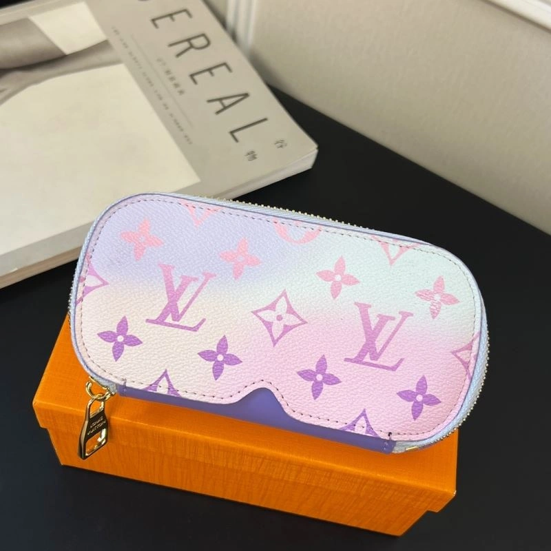 Louis Vuitton Glass Boxes TimelessDesign 262806