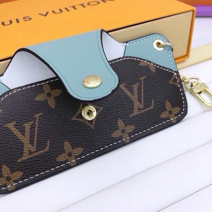 Versatile Louis Vuitton Glass Boxes 262802