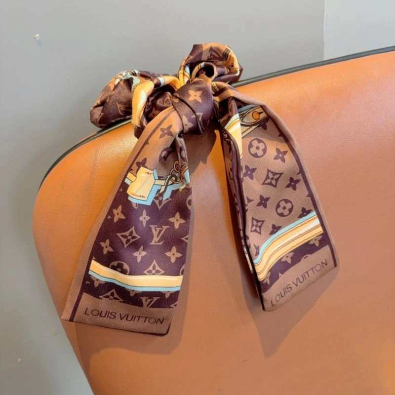 Effortless Louis Vuitton Hair Hoop 263534