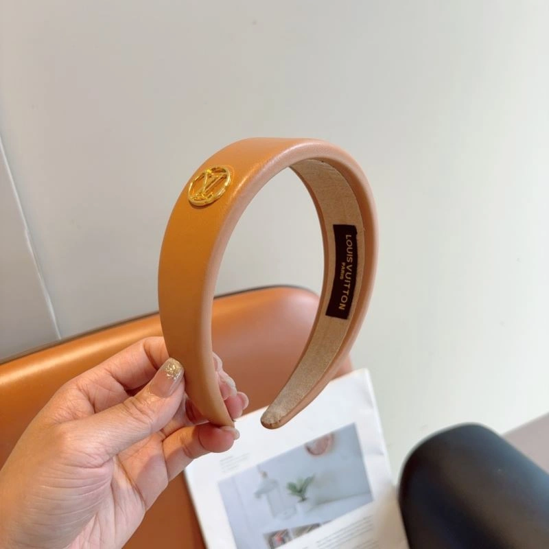 Cozy Louis Vuitton Hair Hoop 262996