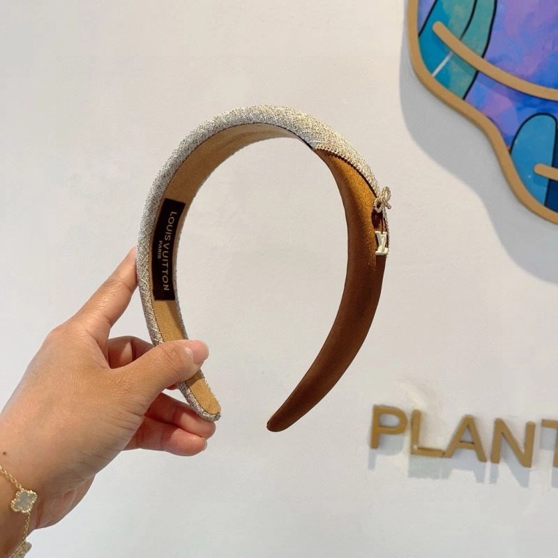 Snug Louis Vuitton Hair Hoop 262980