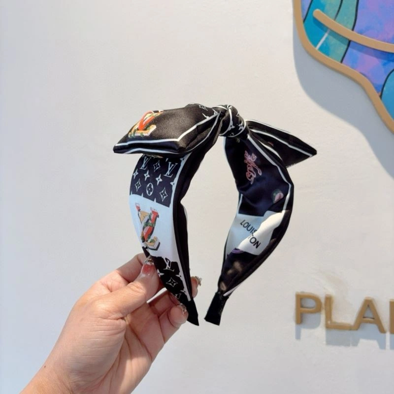 TechFriendly Louis Vuitton Hair Hoop 262965