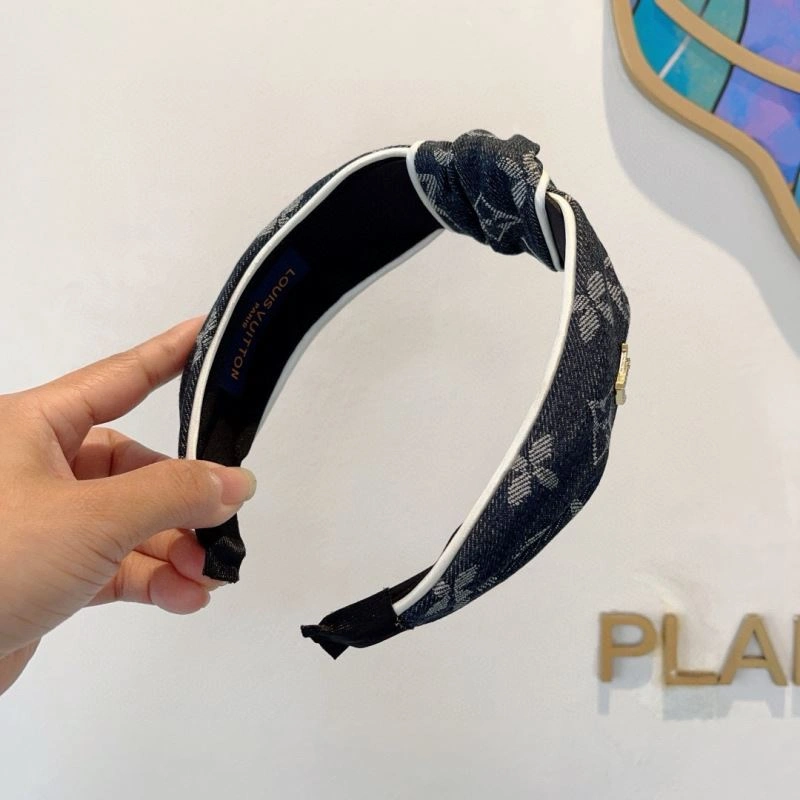 Contemporary Louis Vuitton Hair Hoop 264103