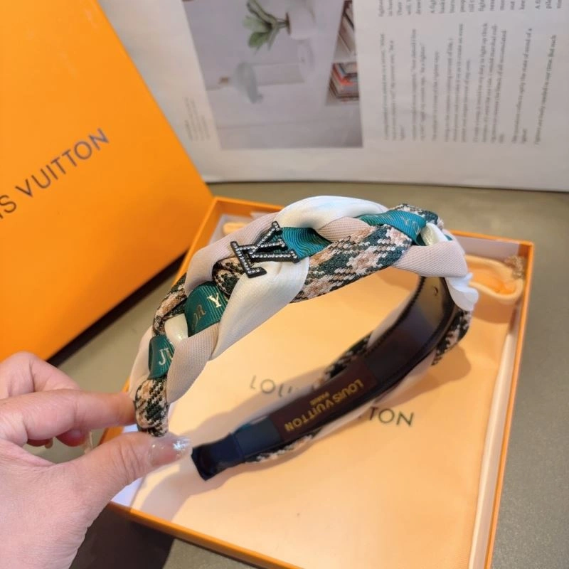 Versatile Louis Vuitton Hair Hoop 264111